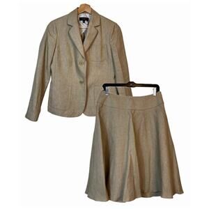 NWOT Talbots 100% Linen Skirt Suit Size 4Petite Blazer A Line Skirt Professional